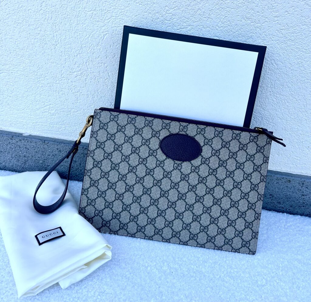 Gucci pochette clutch