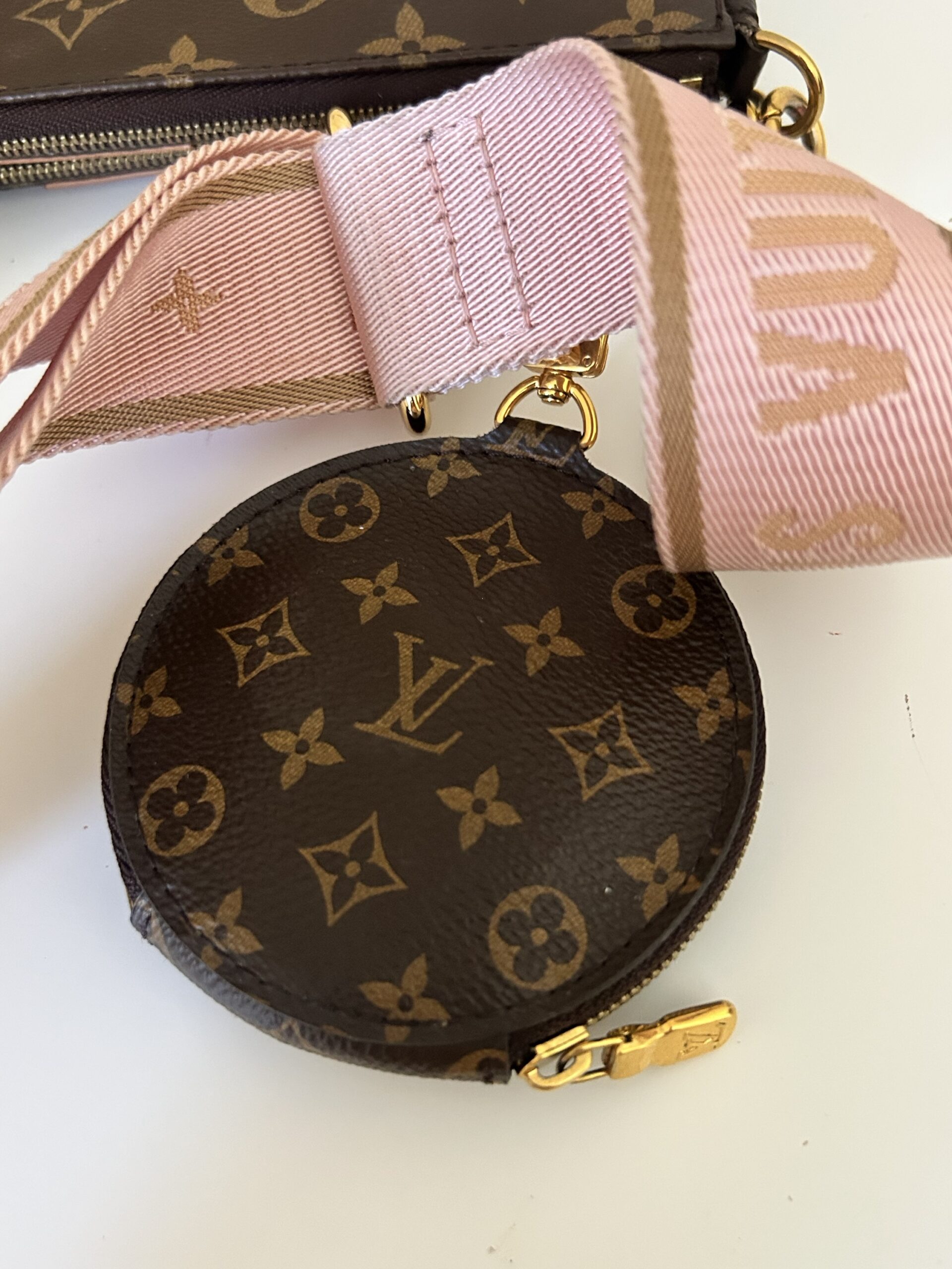 LV multipochette in monogram - immagine 6