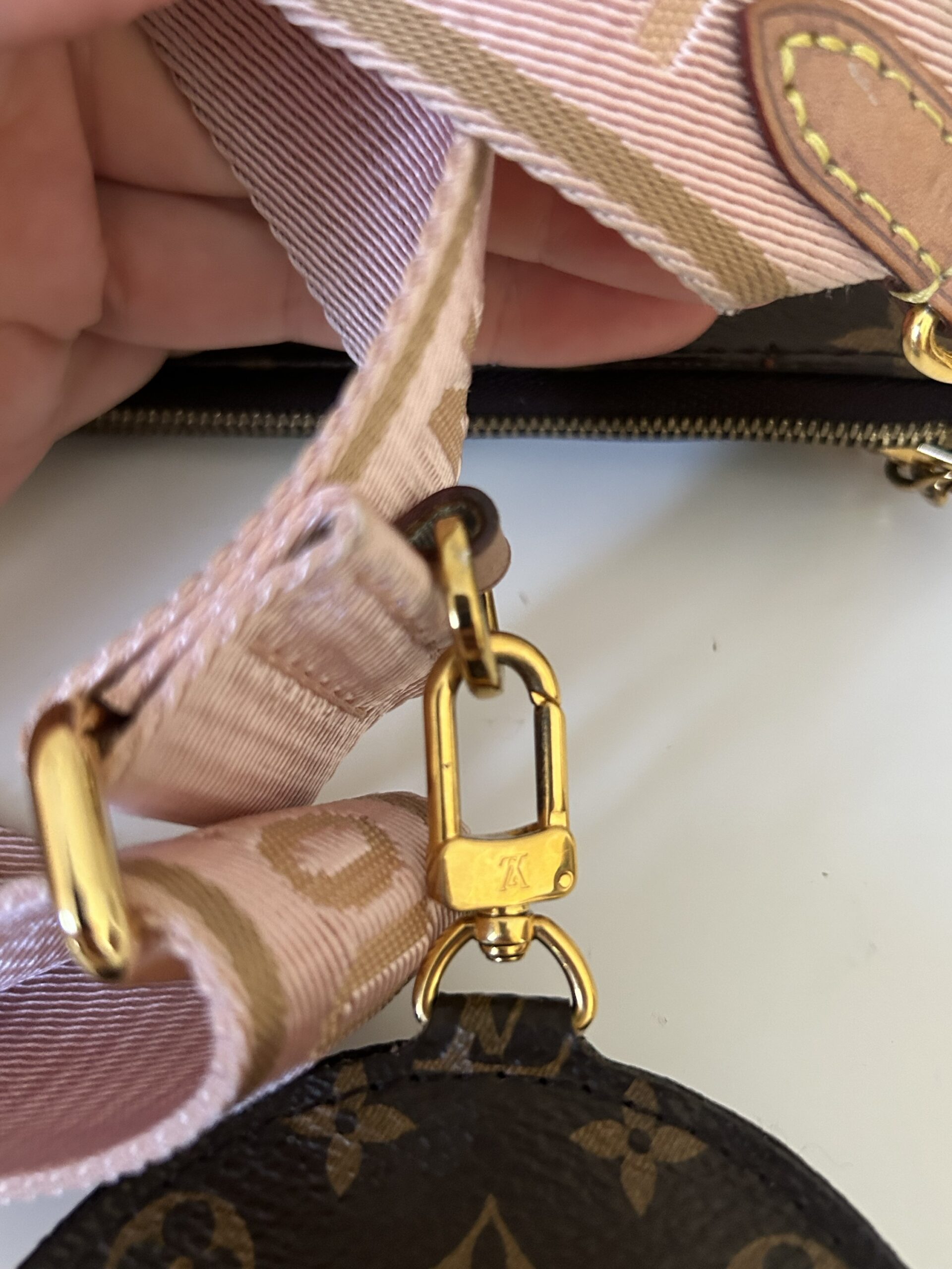 LV multipochette in monogram - immagine 8