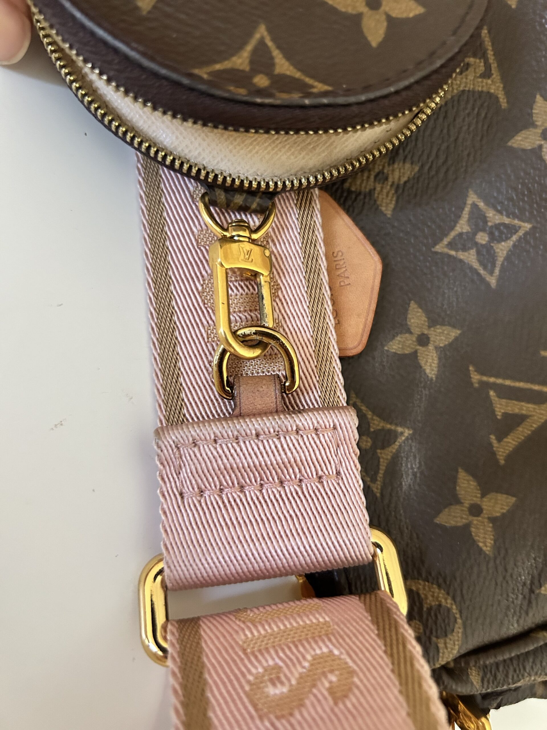 LV multipochette in monogram - immagine 4