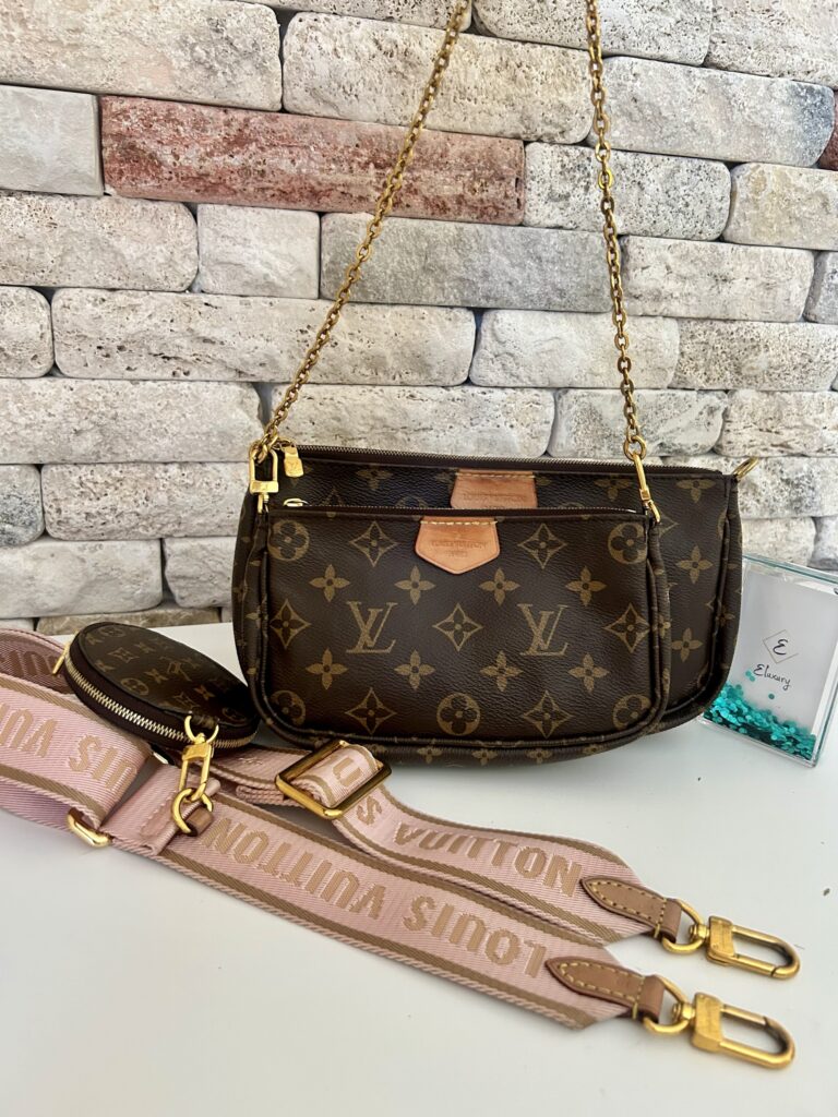 LV multipochette  in monogram