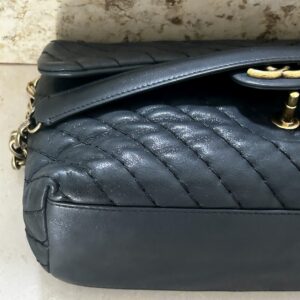 Chanel turn lock iridescent chevron - immagine 8