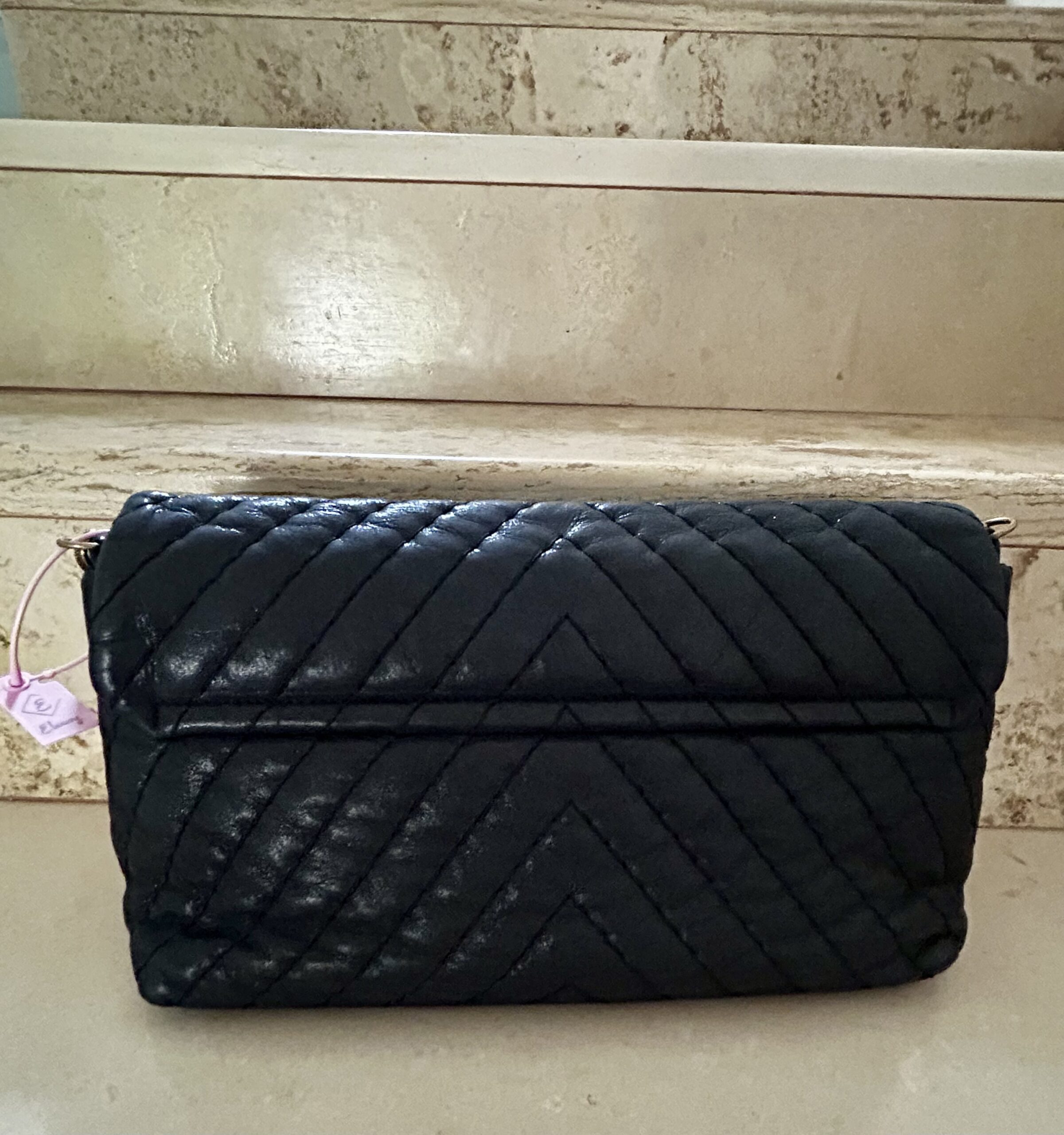 Chanel turn lock iridescent chevron - immagine 7